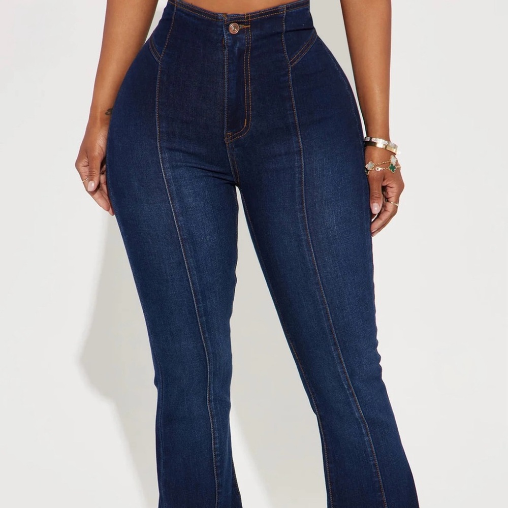 NWT Fashion Nova Rosemary Stretch Flare Dark Blue Women's Jeans - New With Tags